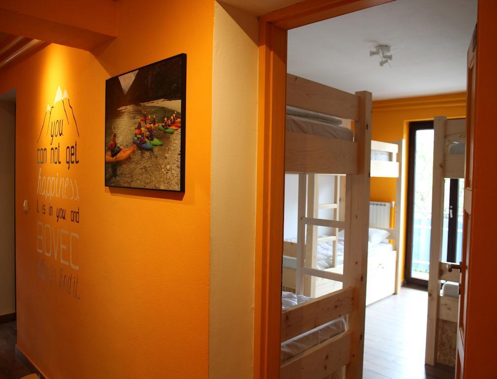 Hostel Soca Rocks โบเว็ก ภายนอก รูปภาพ