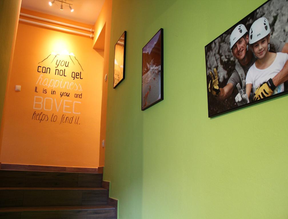 Hostel Soca Rocks โบเว็ก ภายนอก รูปภาพ